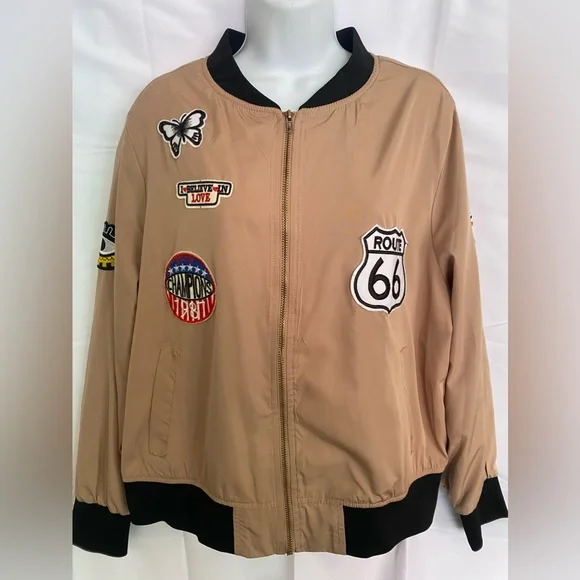 Jacket - Picture 1 of 7